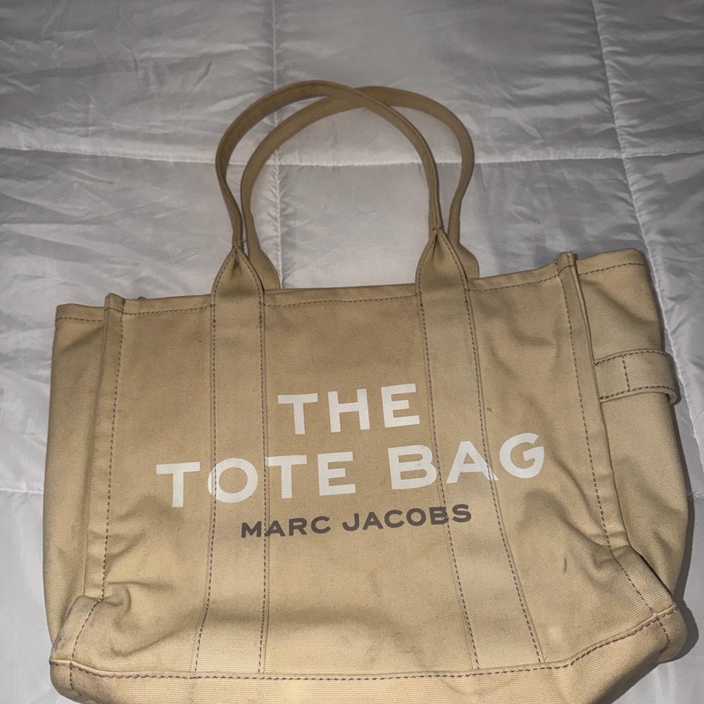 Marc Jacobs Tan Tote Bag
